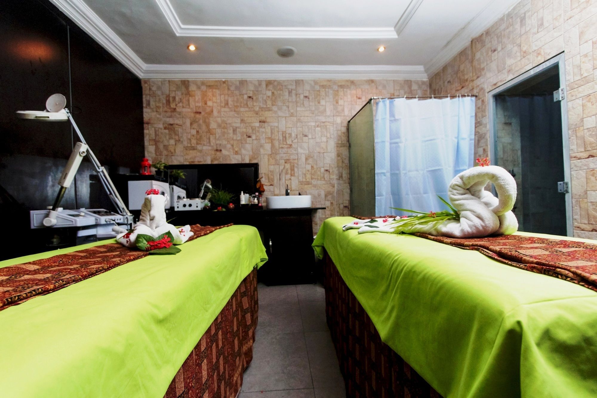 Sunfit - Fitness, Spa, Accommodation Aliayabiagba Exterior photo